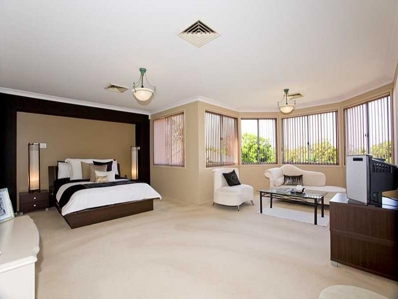 3 Sutton Green, West Pennant Hills NSW 2125