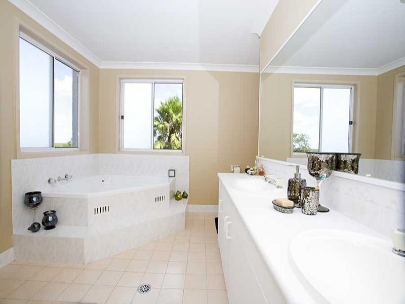 3 Sutton Green, West Pennant Hills NSW 2125