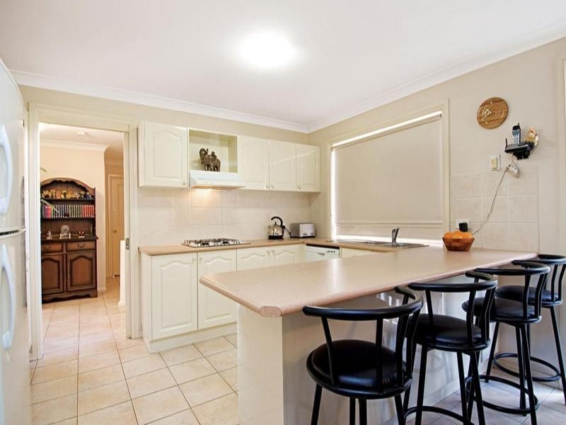 10 Lockyer Close, Dural NSW 2158