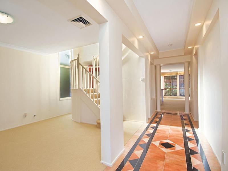 6 Crestview Place, Cherrybrook NSW 2126