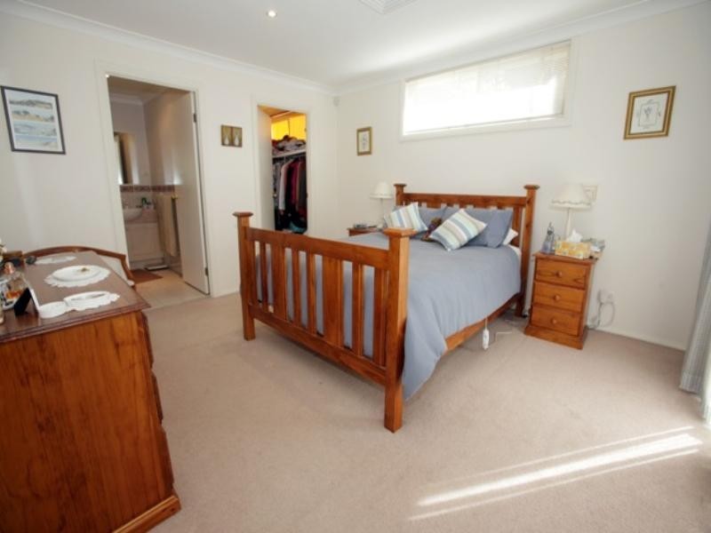 9 Coonara Avenue, West Pennant Hills NSW 2125