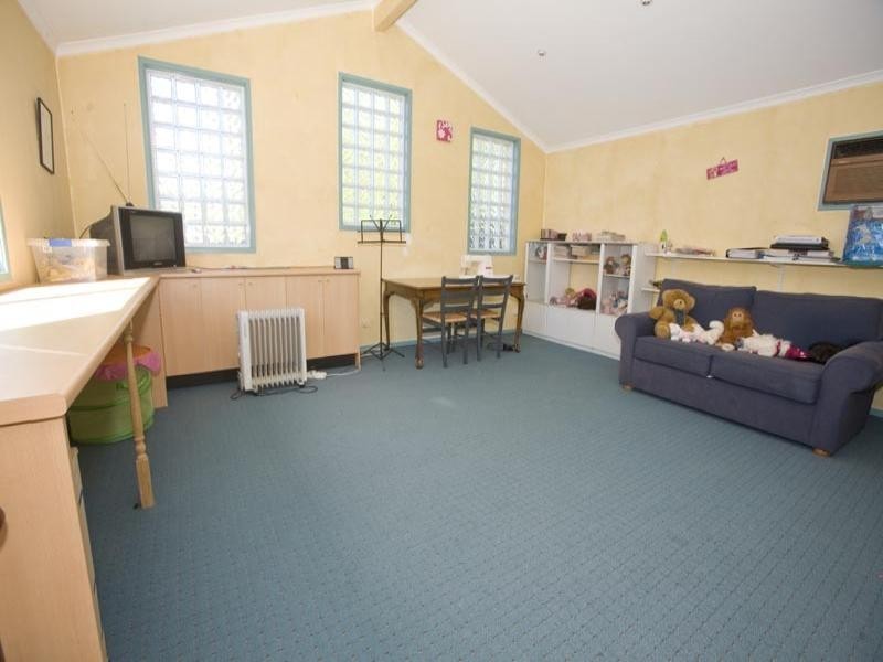 21 Shepherds Drive, Cherrybrook NSW 2126