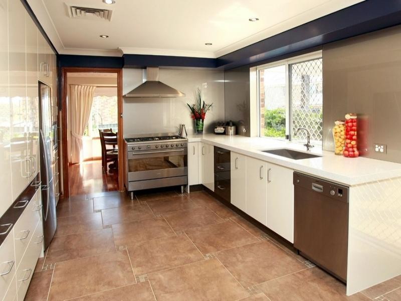 27 Woodgrove Avenue, Cherrybrook NSW 2126