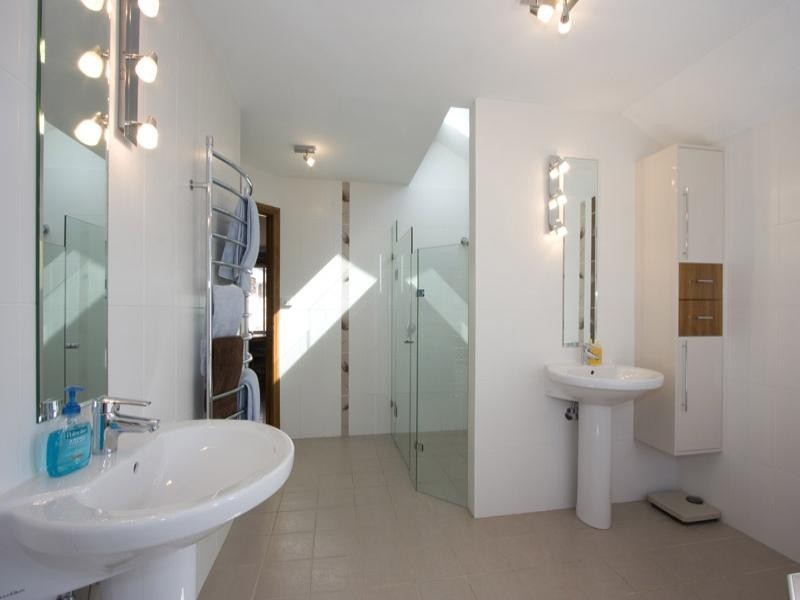 27 Woodgrove Avenue, Cherrybrook NSW 2126