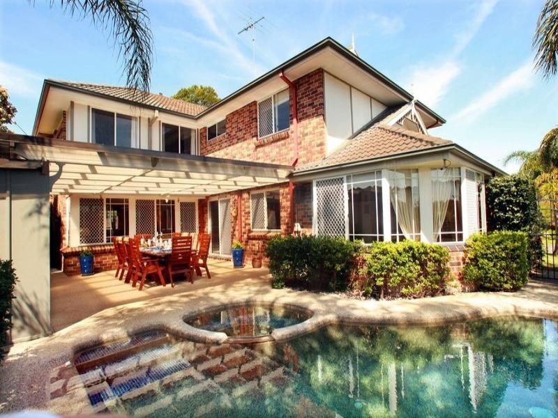 27 Woodgrove Avenue, Cherrybrook NSW 2126
