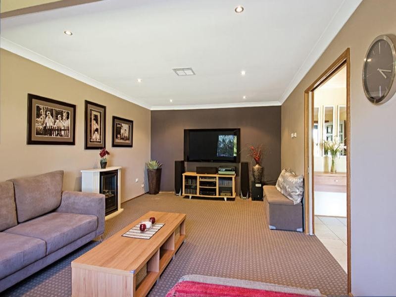 12 Mark Place, Cherrybrook NSW 2126