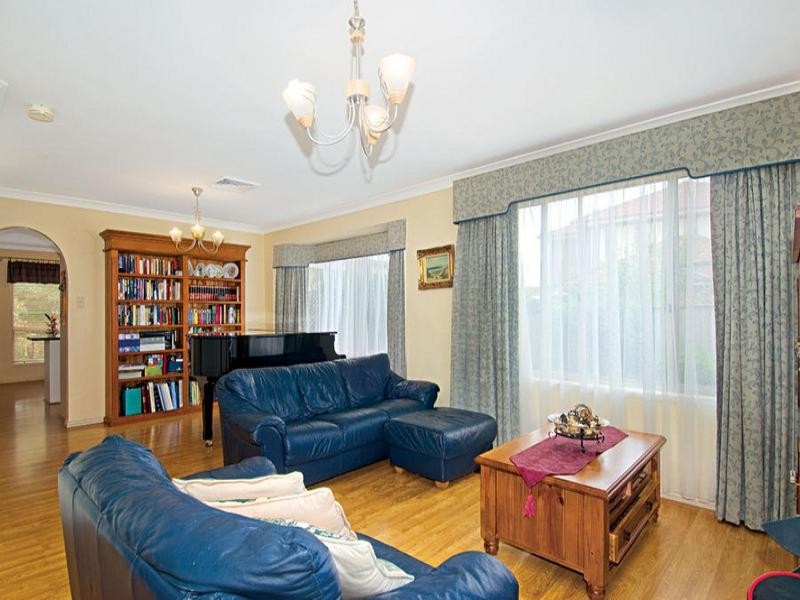 4 Claremount Place, Cherrybrook NSW 2126