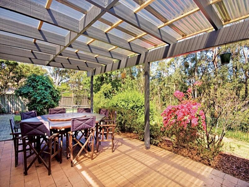 8 Sanctuary Point Road, West Pennant Hills NSW 2125