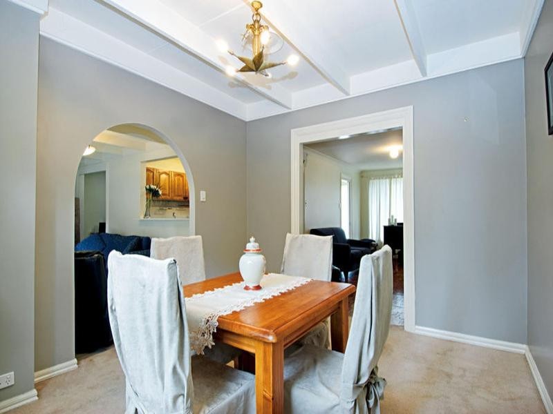 24 Sanders Road, Baulkham Hills NSW 2153