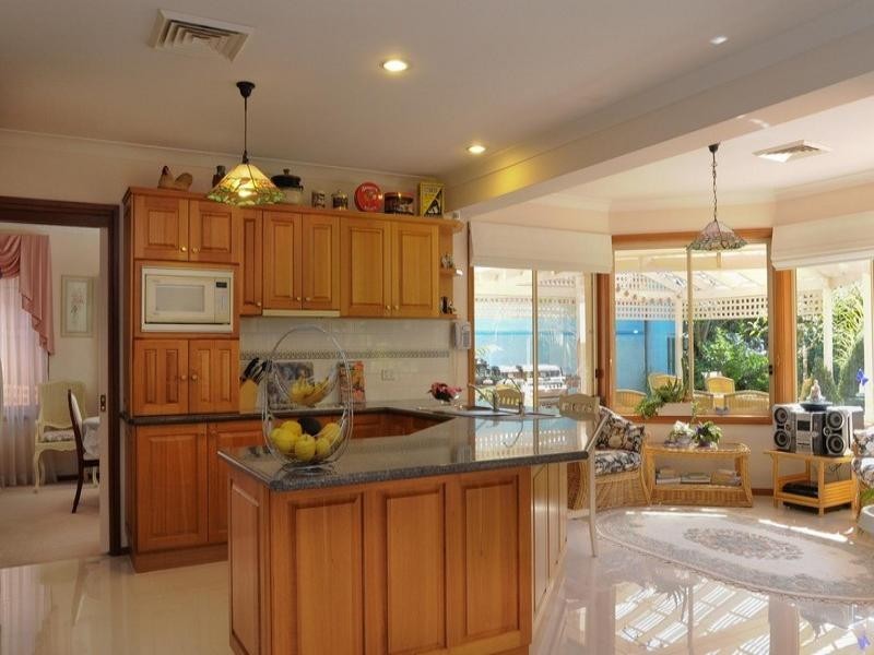 18 Fernbank Place, Cherrybrook NSW 2126