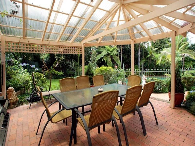 18 Fernbank Place, Cherrybrook NSW 2126