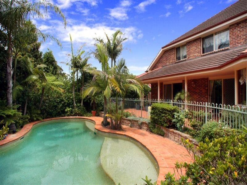 18 Fernbank Place, Cherrybrook NSW 2126