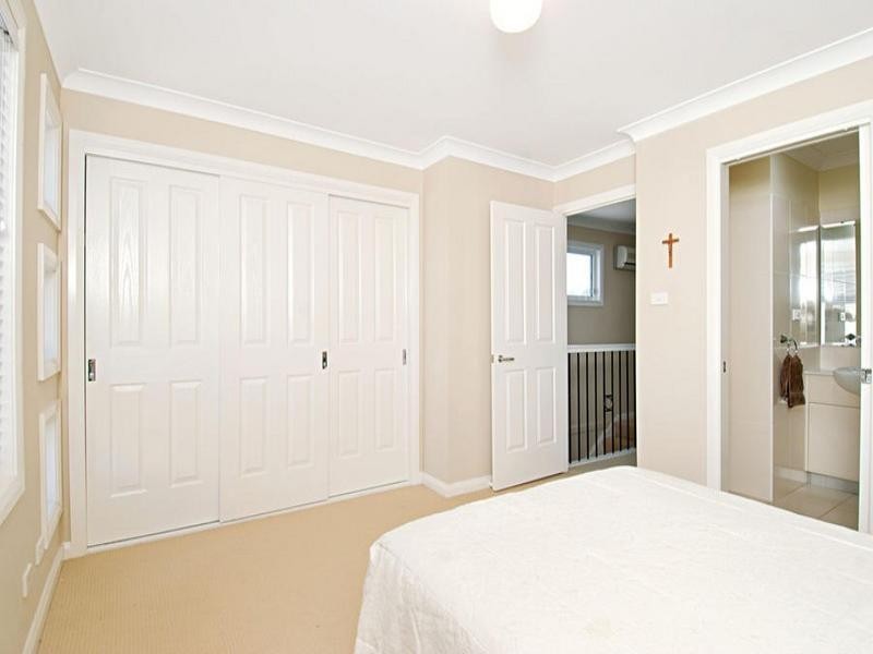 11/20a-26 Edward Street, Baulkham Hills NSW 2153