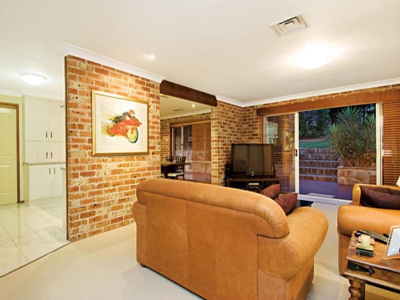 19 Stanley Avenue, West Pennant Hills NSW 2125