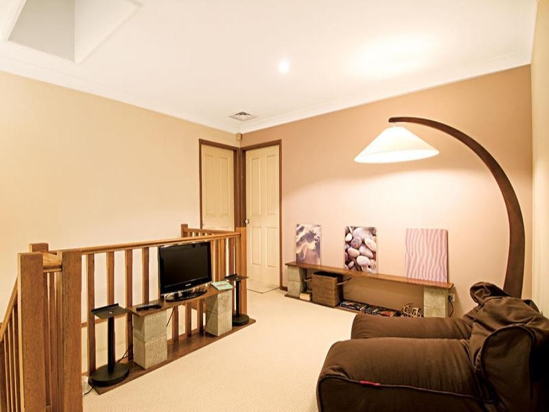 19 Stanley Avenue, West Pennant Hills NSW 2125