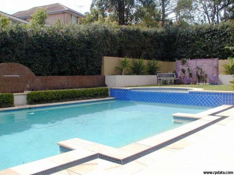 11 Carina Place, Castle Hill NSW 2154