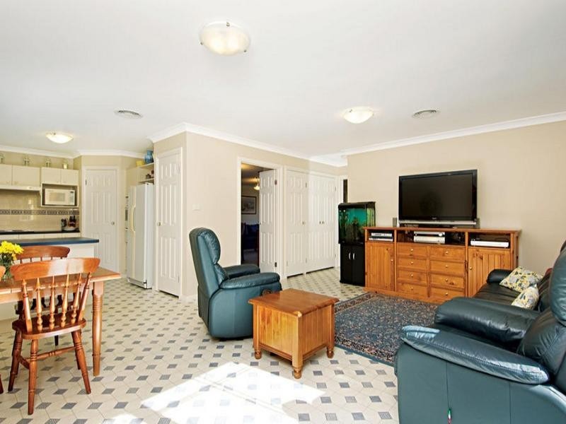 11 Tathra Court, Dural NSW 2158