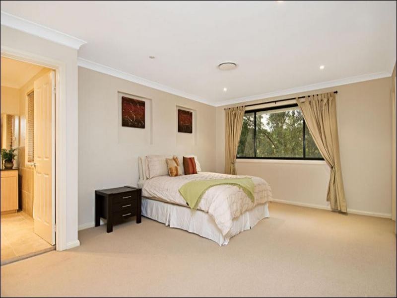 20 Tomintoul Way, Glenhaven NSW 2156