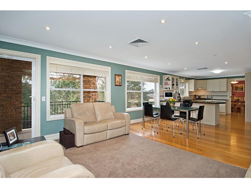 15 Barry Place, Cherrybrook NSW 2126