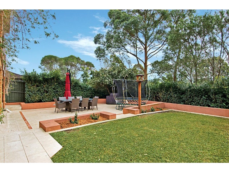 15 Barry Place, Cherrybrook NSW 2126