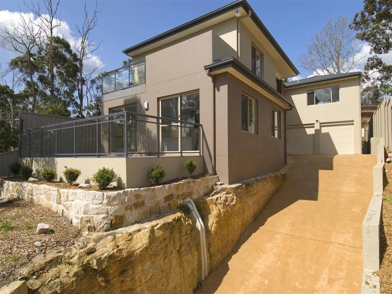 18 Pogson Drive, Cherrybrook NSW 2126