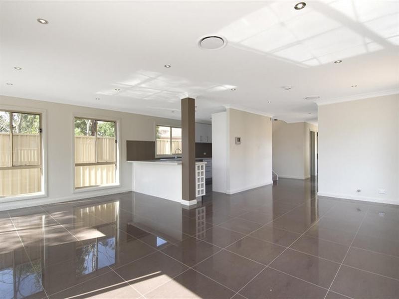 18 Pogson Drive, Cherrybrook NSW 2126