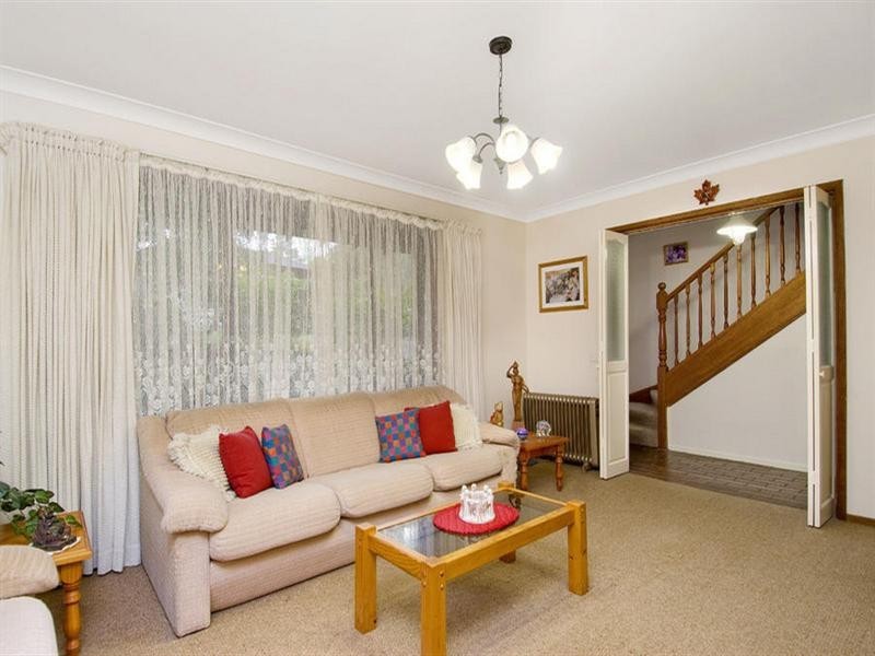 32 Francis Greenway Drive, Cherrybrook NSW 2126