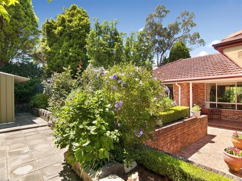 11 Parkhill Crescent, Cherrybrook NSW 2126
