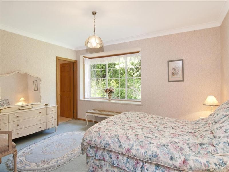 11 Parkhill Crescent, Cherrybrook NSW 2126