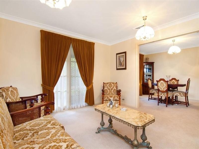 1 Forester Crescent, Cherrybrook NSW 2126