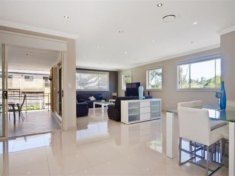 35 Featherwood Avenue, Cherrybrook NSW 2126