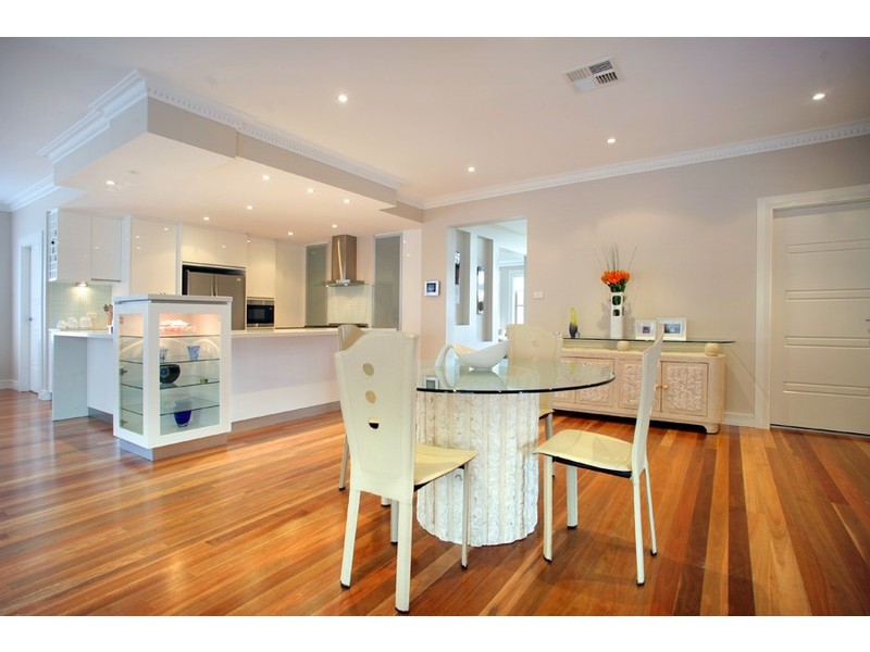 8 Janette Place, Castle Hill NSW 2154