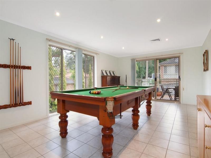 87 Ravensbourne Circuit, Dural NSW 2158