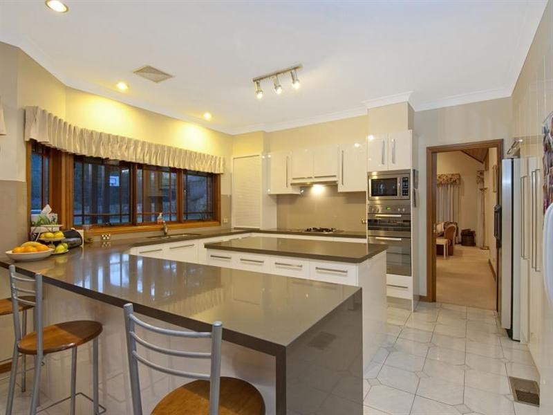 8 Glendale Grove, West Pennant Hills NSW 2125