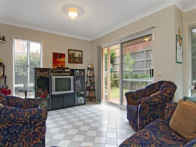 2/57 Darlington Drive, Cherrybrook NSW 2126