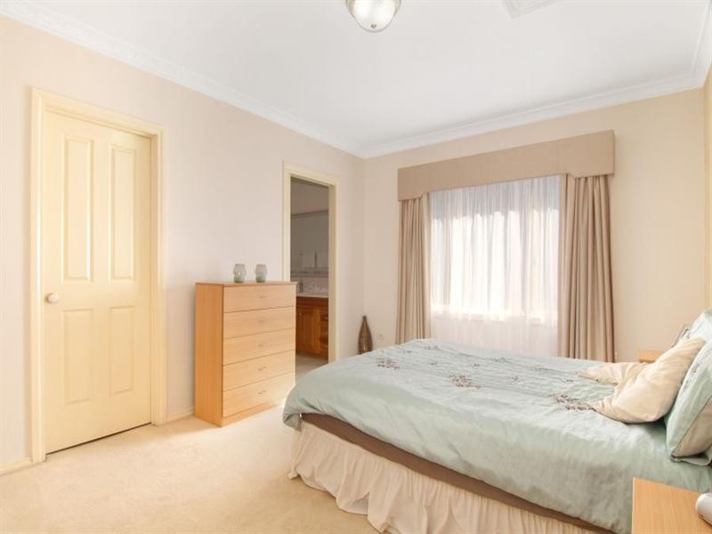 12 Dunraven Way, Cherrybrook NSW 2126