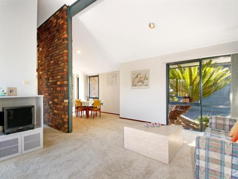 41 Francis Greenway Drive, Cherrybrook NSW 2126