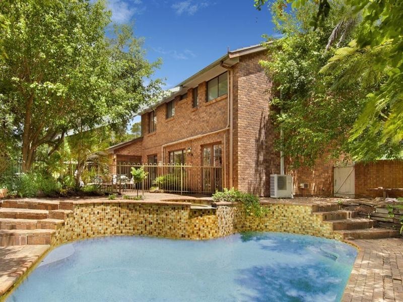 8 Watts Place, Cherrybrook NSW 2126