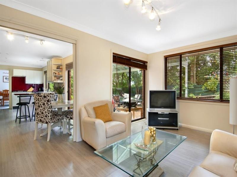 8 Watts Place, Cherrybrook NSW 2126