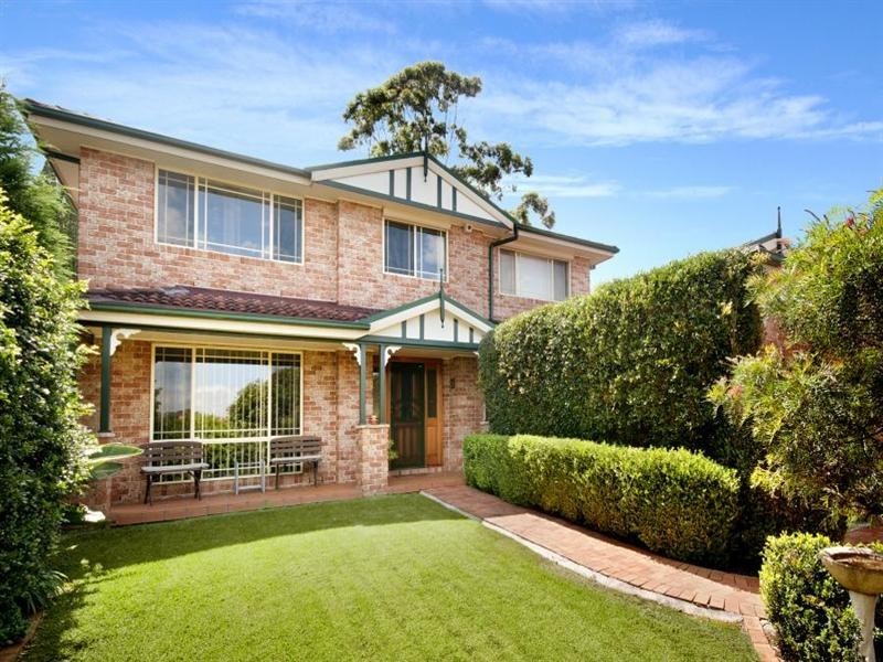 12 Allara Place, Castle Hill NSW 2154