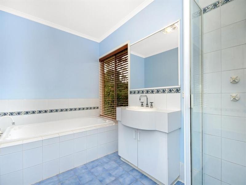 12 Allara Place, Castle Hill NSW 2154