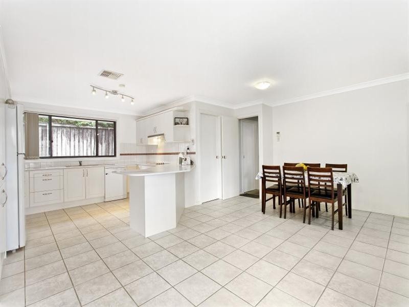 10 Forester Crescent, Cherrybrook NSW 2126
