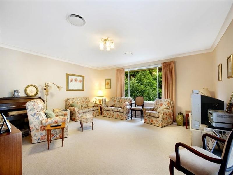 8 Brundy Close, West Pennant Hills NSW 2125