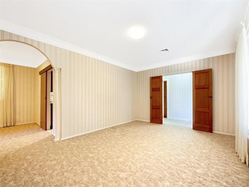 27 Graylind Avenue, West Pennant Hills NSW 2125