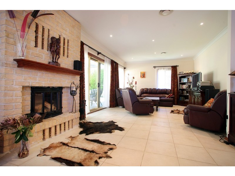 5 Armidale Crescent, Castle Hill NSW 2154