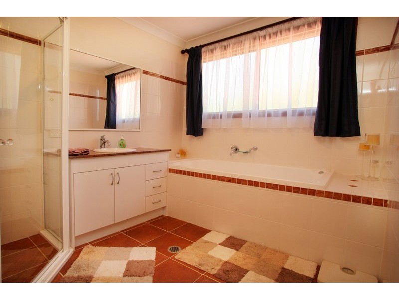 5 Armidale Crescent, Castle Hill NSW 2154