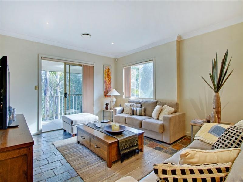 50 Gooraway Drive, Castle Hill NSW 2154