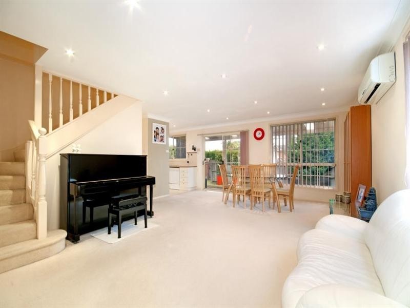 13 Lyndhurst Way, Cherrybrook NSW 2126