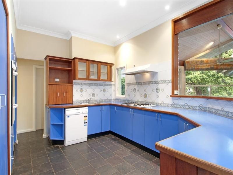 11 Boyd Avenue, West Pennant Hills NSW 2125