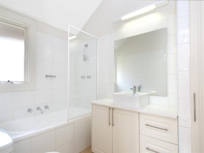 11 Boyd Avenue, West Pennant Hills NSW 2125